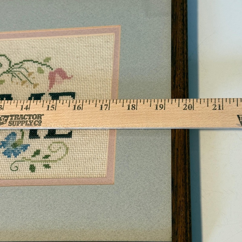 Vintage Framed Needlepoint "WELCOME" Sampler Floral Vine 20x12 Cottage Decor - Picture 9 of 16
